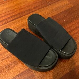 Black Platform Slide Sandals